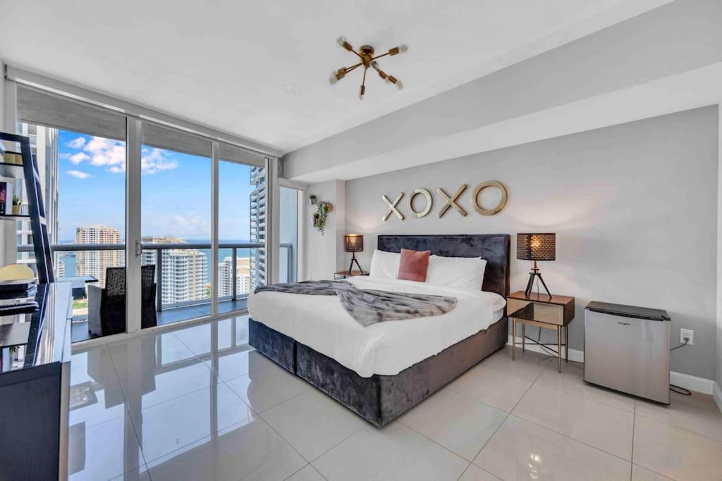 Icon Luxury 34Th Floor Amazing Oceanview, Brickell Apartment Маями Екстериор снимка