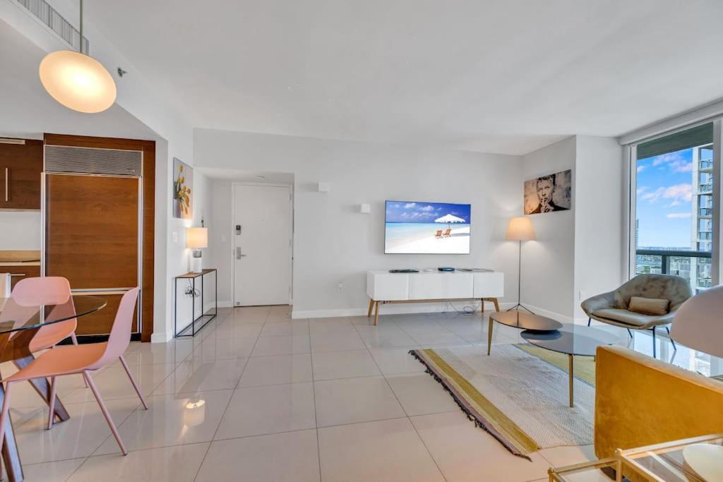 Icon Luxury 34Th Floor Amazing Oceanview, Brickell Apartment Маями Екстериор снимка